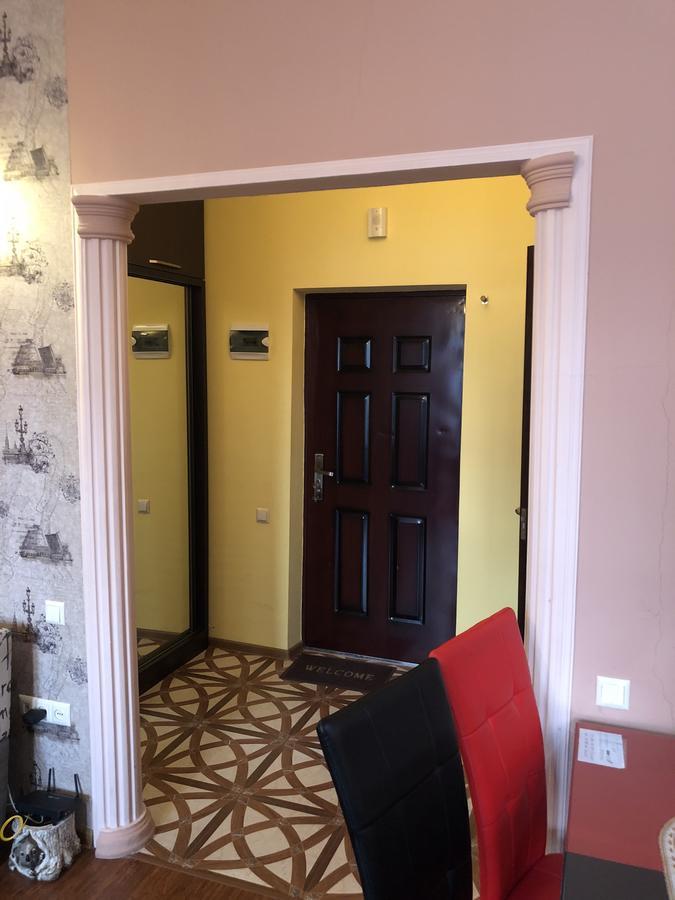 Apartment Gio Батуми Экстерьер фото